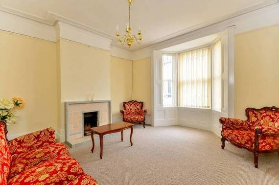 3 bedroom Detached t...